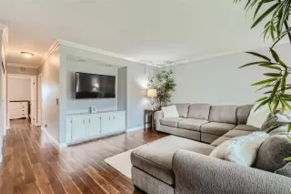 Photo #1: 230010712 Listing 