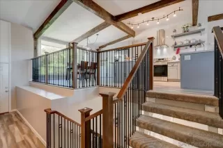 Photo #3: 230010714 Listing