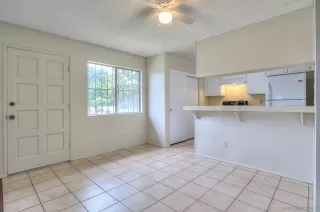 Photo #4: 230010724 Listing 