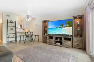 Photo #1: 230010749 Listing