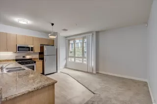 Photo #3: 230010760 Listing