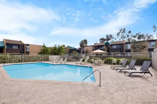 Photo #3: 230010780 Listing