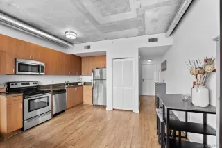 Photo #5: 230010874 Listing