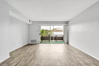 Photo #1: 230010890 Listing 