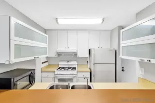 Photo #4: 230010890 Listing 