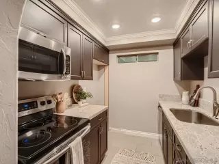 Photo #4: 230010915 Listing 