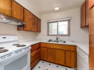 Photo #1: 230010927 Listing