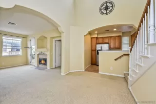 Photo #3: 230010932 Listing 