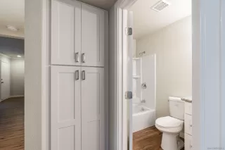 Photo #6: 230010949 Listing 