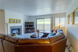 Photo #6: 230010969 Listing