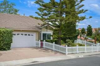 Photo #2: 230010973 Listing