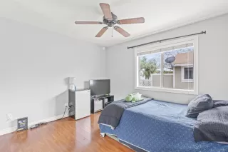 Photo #6: 230011025 Listing