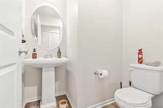 Photo #3: 230011035 Listing