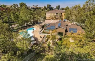 Photo #4: 230011042 Listing 