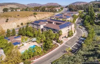 Photo #5: 230011042 Listing 