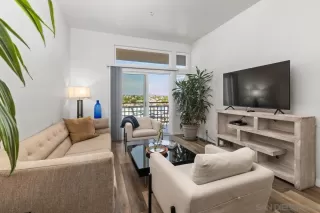 Photo #2: 230011122 Listing