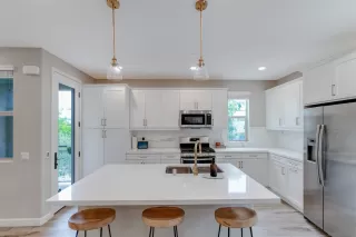 Photo #4: 230011148 Listing