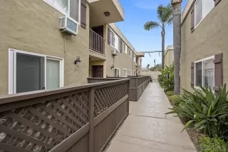 Photo #6: 230011167 Listing