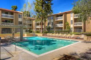 Photo #4: 230011169 Listing