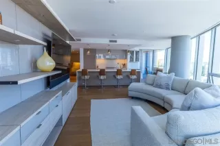 Photo #3: 230011176 Listing