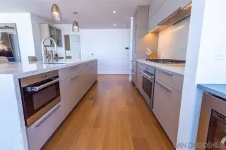 Photo #6: 230011176 Listing