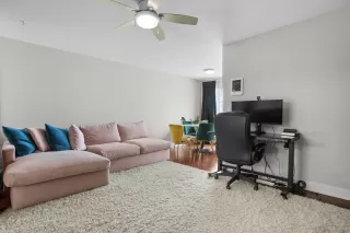 Photo #5: 230011217 Listing