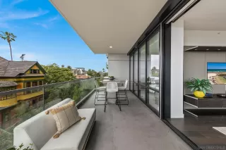 Photo #3: 230011312 Listing