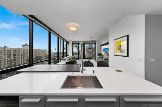 Photo #5: 230011312 Listing