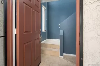 Photo #2: 230011315 Listing