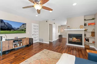 Photo #1: 230011317 Listing