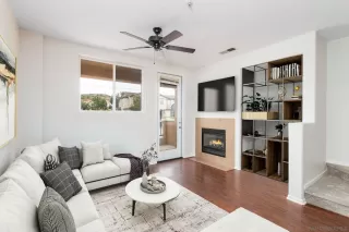 Photo #3: 230011381 Listing