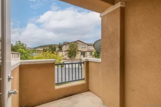 Photo #5: 230011381 Listing