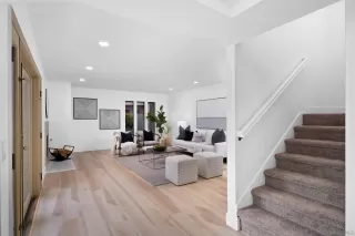 Photo #2: 230011383 Listing