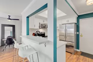 Photo #5: 230011394 Listing 