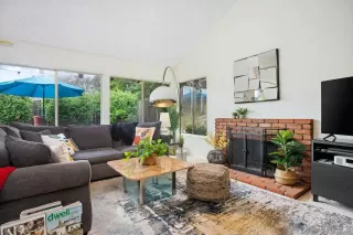 Photo #6: 230011399 Listing 