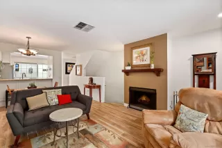 Photo #2: 230011401 Listing 