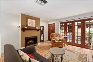 Photo #3: 230011401 Listing 