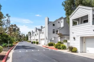 Photo #2: 230011420 Listing