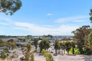 Photo #3: 230011420 Listing