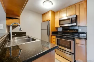 Photo #3: 230011473 Listing