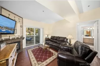 Photo #3: 230011483 Listing