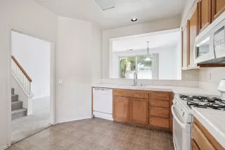 Photo #6: 230011520 Listing