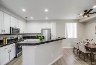 Photo #5: 230011525 Listing