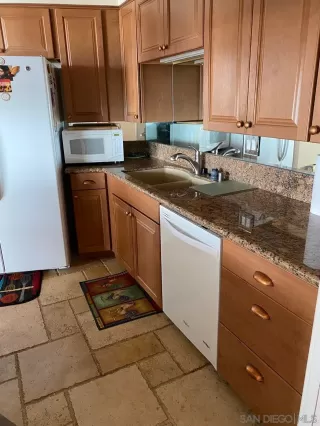 Photo #3: 230011560 Listing