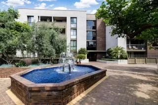 Photo #2: 230011564 Listing