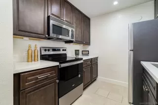 Photo #6: 230011564 Listing