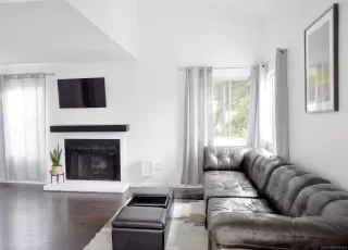 Photo #5: 230011580 Listing