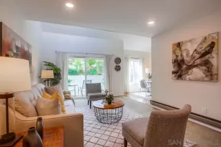 Photo #2: 230011592 Listing 