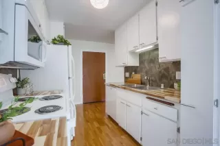 Photo #6: 230011592 Listing 