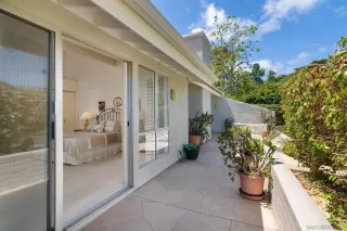 Photo #5: 230011608 Listing 